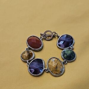 Gold Tone 6 Faceted Toggle Bracelet